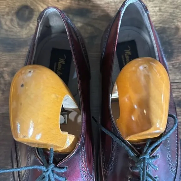 Mario de Gerard burgundy oxfords size 9.5