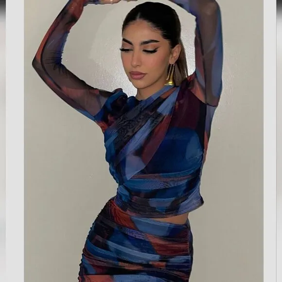 MATCHING SET PRINTED TULLE SKIRT ZARA RED AND BLUE AND WRAP TOP red