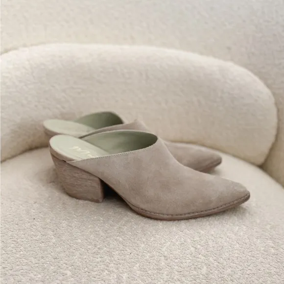 Matisse Cammy Suede Cream Ecru Mules
