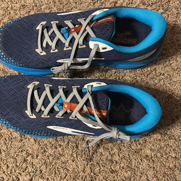 Men’s Brooks shoes