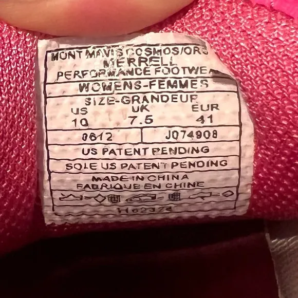 Merrell Mont Mavis Cosmos Orchid Sneakers. Size 10.