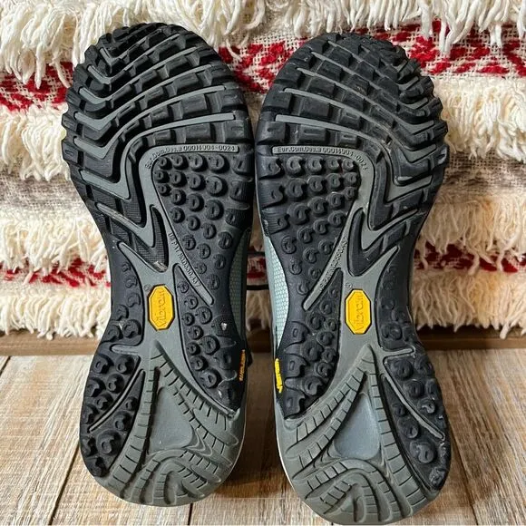 Merrell Women’s Antora 2 Trail Running Shoes Vibram Soles Size 7