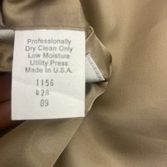 Methode Mens Suit Jacket suede like material no material listed. Size 42R