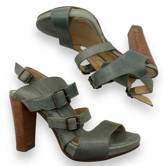 Michael Jolie heels made in Italy leather sea green womens size 37 / US 7 buckle