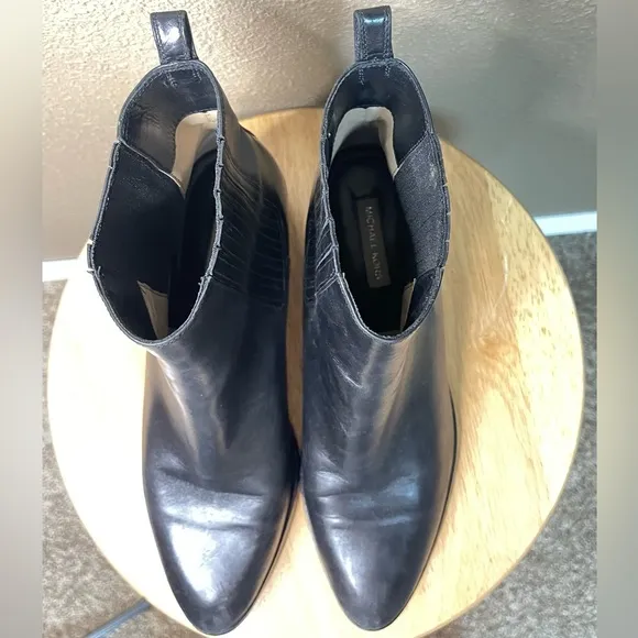 MICHAEL KORS Black Patrice Pointed Leather Bootie Boots Women’s 39 or US 8.5