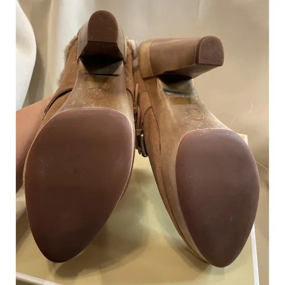 Michael Kors MMK 9M Khaki Suede Collette Faux Fur Stud Buckle Mules Clogs