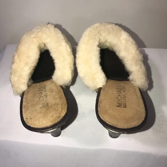 Michael Kors Shearling lined Mules Size 8 EUC