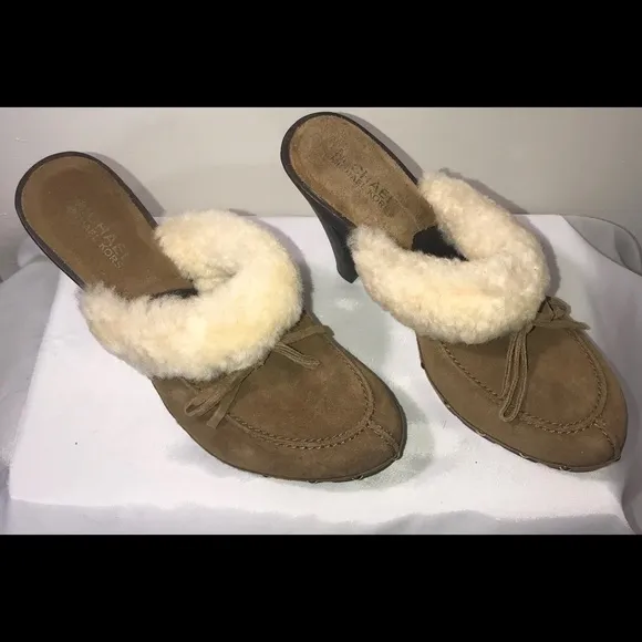 Michael Kors Shearling lined Mules Size 8 EUC