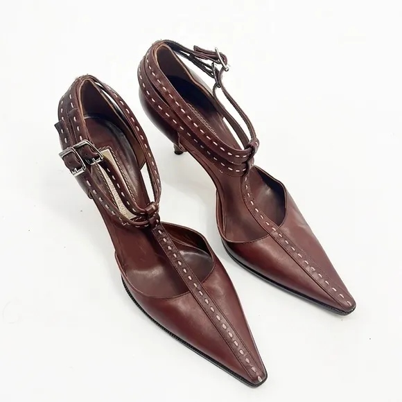 Michael Kors T-Strap Hand Stitched Pointed Toe Brown Heels size 7.5