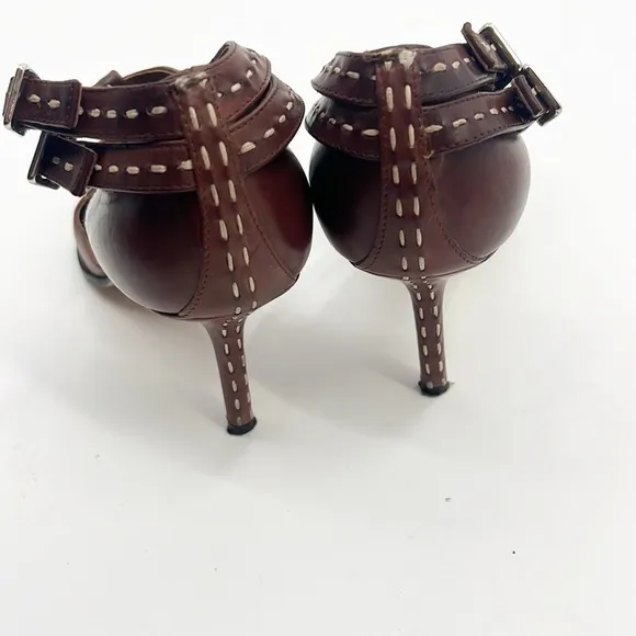 Michael Kors T-Strap Hand Stitched Pointed Toe Brown Heels size 7.5