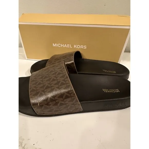Michael Kors Wade MK Logo Slide Sandals Mini MK Logo Brown 8 Medium