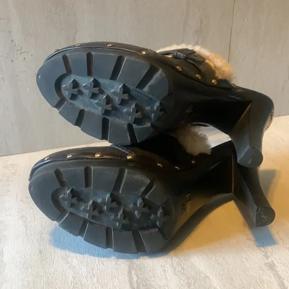Michael Kors Women's Black Suede Fur Trim Slide High Heeled Clogs Size 9