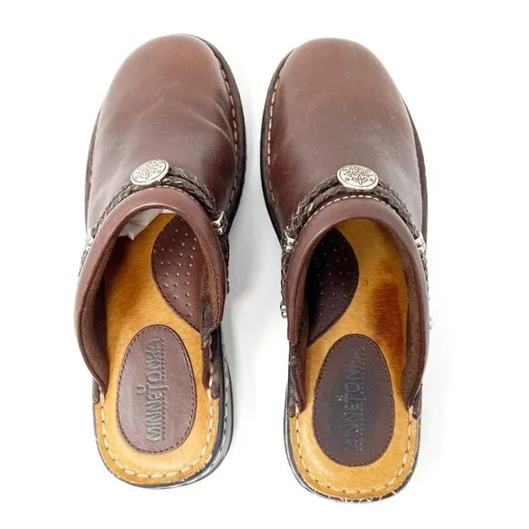 Minnetonka Leather Slip-In Clog Mules. Dark Brown. Size 7