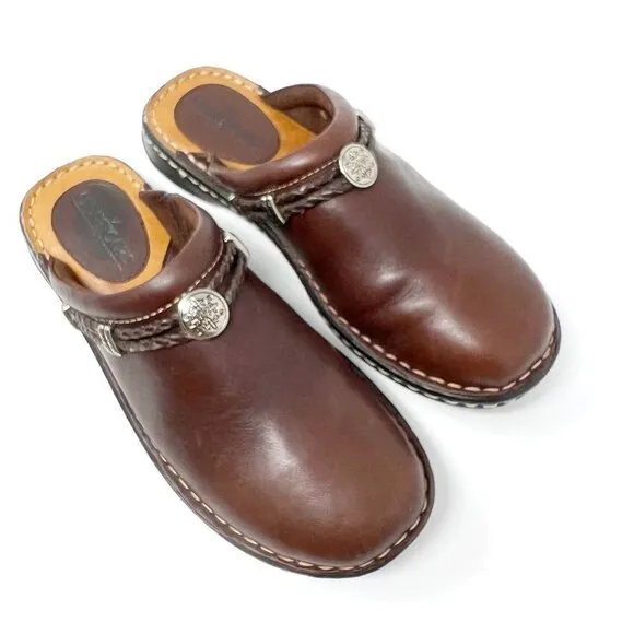 Minnetonka Leather Slip-In Clog Mules. Dark Brown. Size 7
