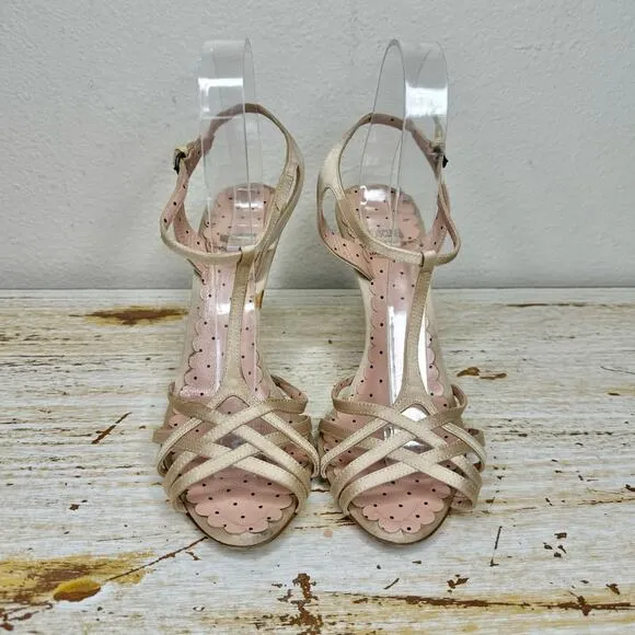 Moschino Cheap and Chic Strappy Heels 38 Ankle Strap Peep Toe Open Champagne