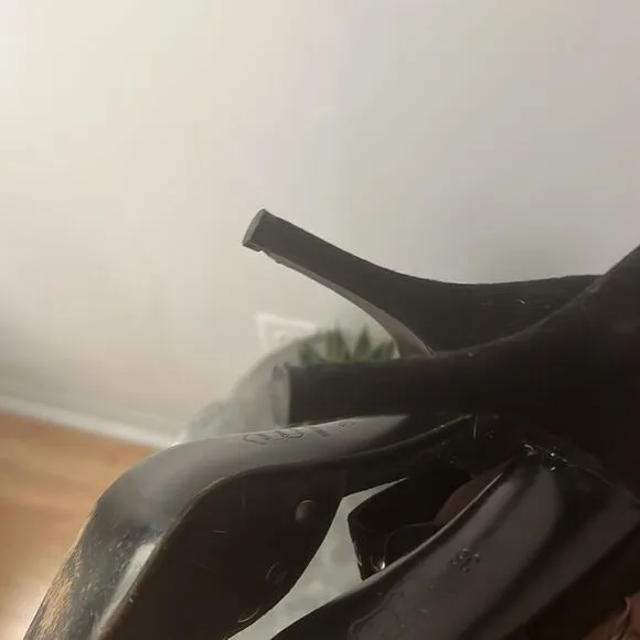 MOSCHINO Vintage black suede studded maryjane heels sz 36