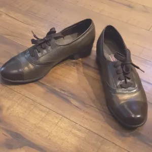 Munro Metallic Bronze Two Tone Ascot Leather Lace Up Oxfords