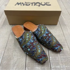 MYSTIQUE BOUTIQUE | Pointed Toe Embellished Mules in Sari