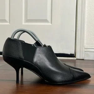 Narciso Rodriguez Leather Booties Shoes Pointed Toe sz 40 Quiet Luxury Old MOney
