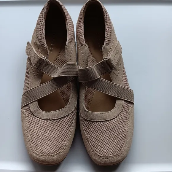 Naturalizer Francine Leather Shoes Adjustable Criss-Cross Straps Tan Size 11M