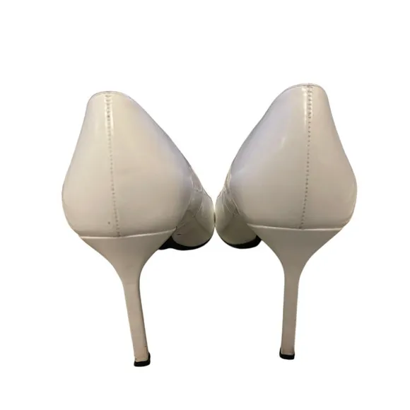 Neiman Marcus 8 Nikole Heels Italian Leather Pointed Toe Stiletto Pumps White