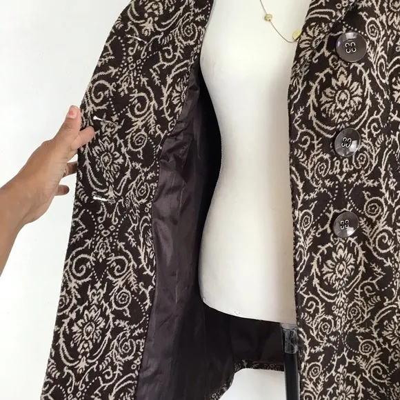 NESLAY PARIS WOMEN VINTAGE CLASSIC DARK BROWN CREAM TAPESTRY CAPE COAT SIZE S