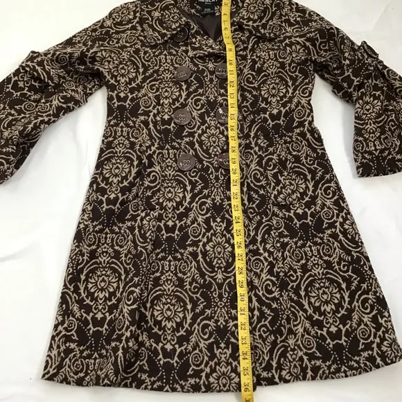 NESLAY PARIS WOMEN VINTAGE CLASSIC DARK BROWN CREAM TAPESTRY CAPE COAT SIZE S