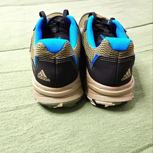 New Adidas Tracefinder with box.