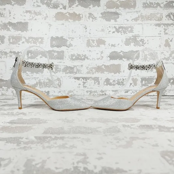 New Badgley Mischka Raleigh Silver Ankle Strap Pointed Toe Heels C207