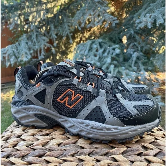 New Balance All Terrain MT481GO Trail Running &amp; Hiking Shoe. Mens Size 9 Wide 2E