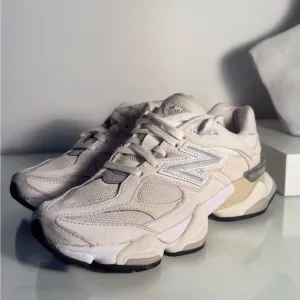 New Balance Gender Neutral Women Men 9060 Cream Sneaker Shoes