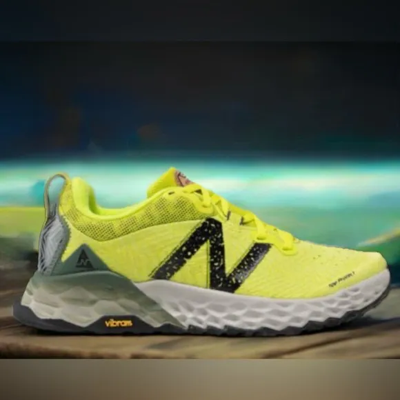 NEW BALANCE Women’s Fresh Foam New Balance Hierro V6 Trail Running Shoes, Sz 9.5