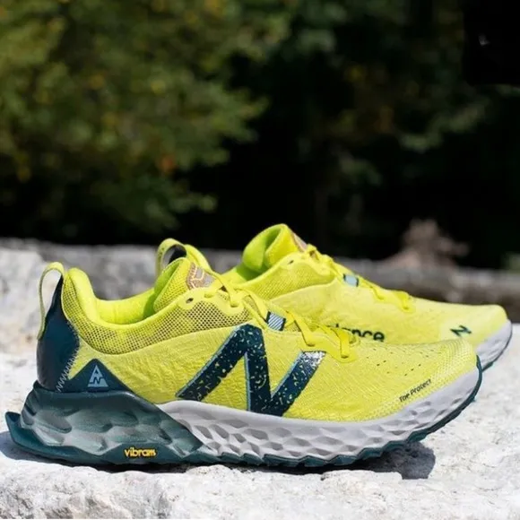 NEW BALANCE Women’s Fresh Foam New Balance Hierro V6 Trail Running Shoes, Sz 9.5