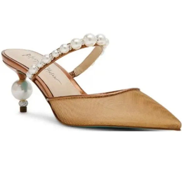 new BETSEY JOHNSON Gold Evey Pearl Heels (251)