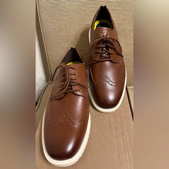 ✨NEW - COLE HAAN Men's Original Grand 2.0 Wingtip Oxfords - size 7W