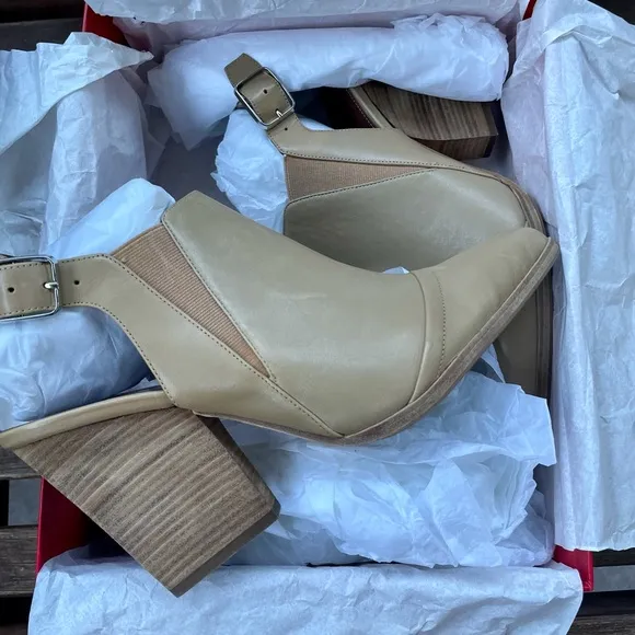 New Donald Pliner Leather Vico-43 Natural Tan Burnshed Calf Bootie Open Back 9.5
