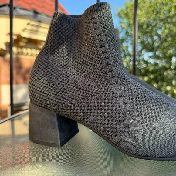 New Eileen Fisher Honey Stretch Knit Ankle Boots Shoes Pull On Heeled Gray