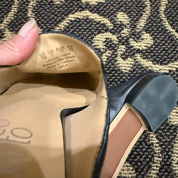New! Franco Sarto Sela pointed toe leather mules - 7