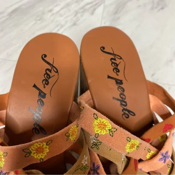 New! Free People Lisbon Cork Platform Mule 41