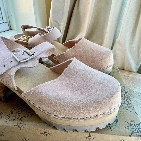 New Free People x MIA Abby Clogs Leather Wooden Shoes Heeled Suede Light Pink