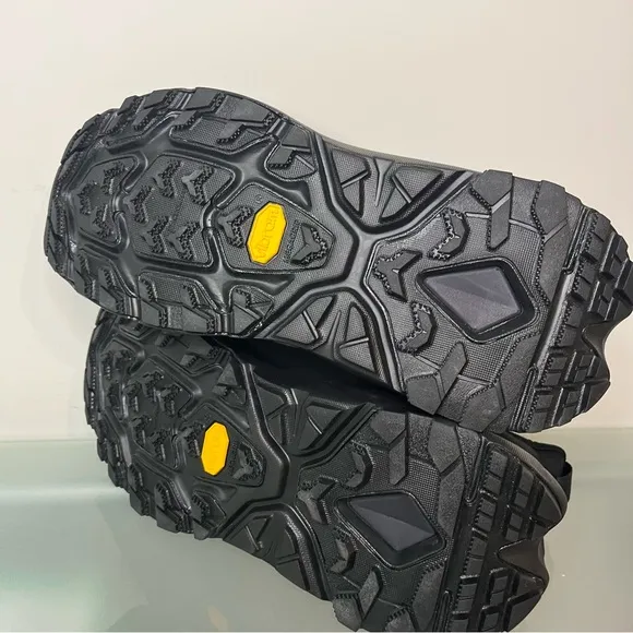 New Hoka One One Kaha 2 Low GTX Women’s 7.5 Athletic Shoes Black 1123191 BBLC