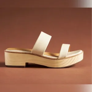 New in box! Nisolo Heeled Ellie All Day Clogs in Bone