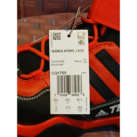 New Men's 9 Adidas Terrex Hydro Lace Outdoor Trail Boots Shoes Black CQ1755