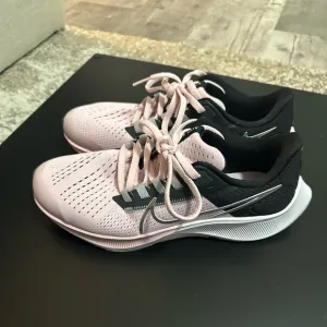 NEW Nike Women's 7.5 - 8 Pegasus 38 Pink Black Running Shoes Sneakers Youth 6.5