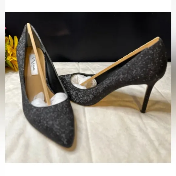 New Nina New York 85-YF Classic Black Metallic Glitter Textured Heels 9.5M