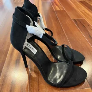 New NWT Steve Madden Crash Black Heels Ankle Strap High Heel Open Toe Size US 10