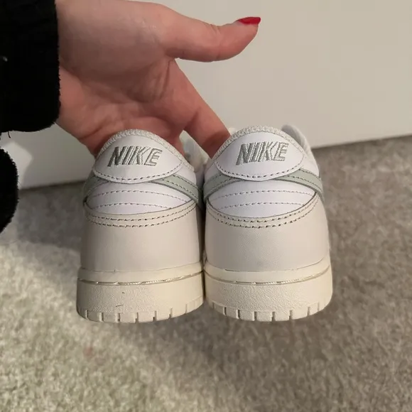 NEW!!!!  NWTS!!  Nike Dunk Low - Kids Unisex Size 3 - White/Nude