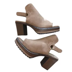 NEW Pierre Dumas Tan Suede Sling Back Open Toe Block Heels size 10