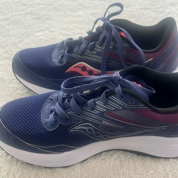 NEW Saucony Cohesion 15 Size 9 cobalt punch bleu S10701-18 Athletic Shoes