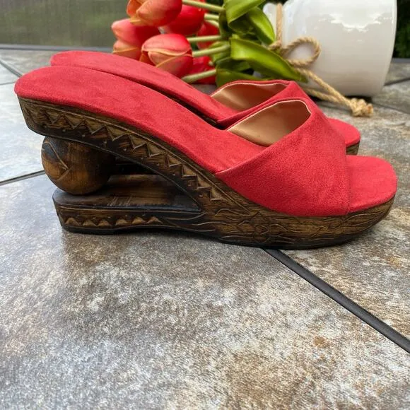NEW Unique Red Hand Carved Wooden Wedge Heeled Slide Mules Sandals Size 8